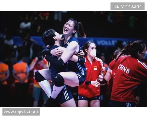 南京排球队在奥运会上的灵活性表现引发热议展现团队协作与战术创新 南京排球队在奥运会上的灵活性表现引发热议展现团队协作与战术创新